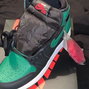 Retro Jordan Pine Green 2.0.